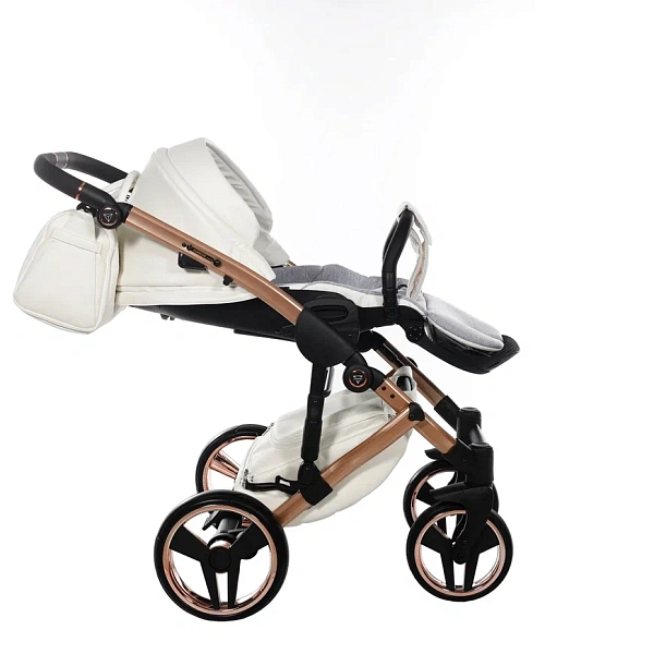 Детская коляска Junama Diamond Mirror Satin V2 3 в 1 на медной раме фото 20
